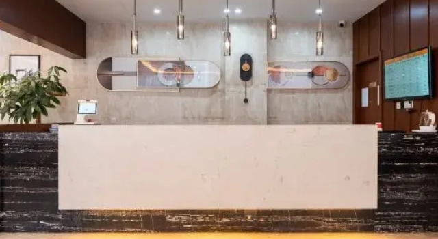 Qingteng Yisu (Yuyao Yangming West Road Fuxiang), Prenota Hotel Hotel a Yuyao con parcheggio, Parcheggio