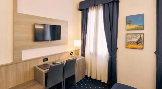 Трёхместный номер Hotel Roberta