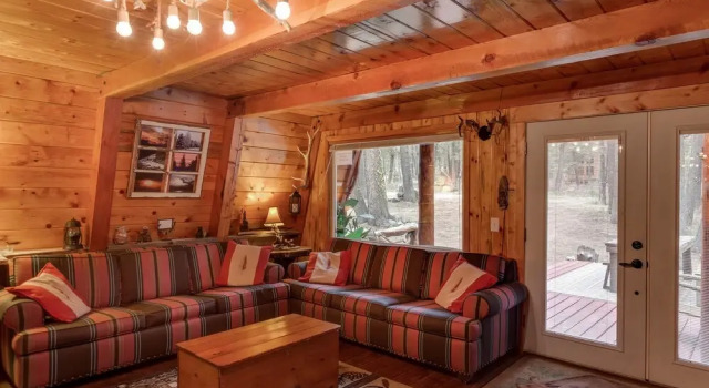 Knotty Pines, Reserva ahora Hotel Rea Idaho