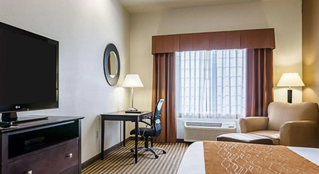 Двухместный номер Standard Comfort Inn & Suites Lawrence - University Area