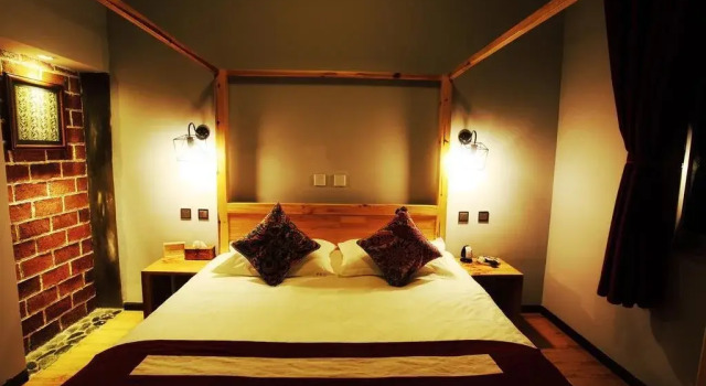 Dali Buxianshan Boutique Guesthouse, Rezerwuj Boutique Hotel Hotele 3-gwiazdkowe w da, 3*