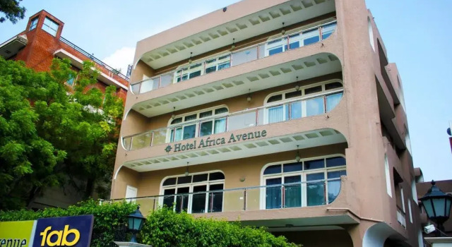 Hotel Africa Avenue Anand Lok, Забронировать Отель Отели Нью-Дели с завтраком, Завтраки