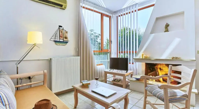 Апартаменты с видом на сад OZEA - Elevated Living