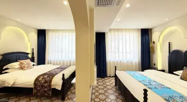 Люкс Yu Tingxuan B&B (Yining Airport Liuxing Street Scenic Area)