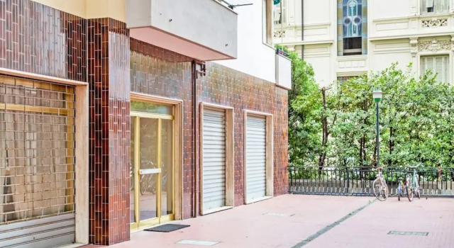 Chiavari Colorful Flat with Garage