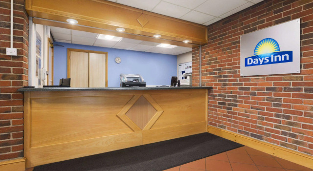 Days Inn Sevenoaks (Clackett Lane), Varaa Hotelli 3 tähden hotellit kohteessa Merseyside, 3*