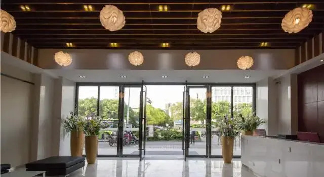 City Comfort Inn Zhuzhou Hongqi Zhong Road Motor City, Забронировать Отель Чжучжоу Хунань