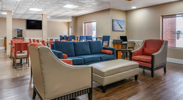 Comfort Inn & Suites Statesboro - University Area, Buchen Sie Hotel Statesboro Georgia