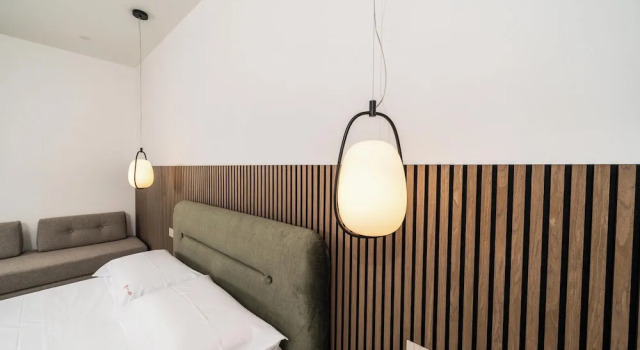 Deluxe Doppel Zimmer mit Balkon Ypnos Rooms