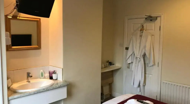 Clayhanger Guest House