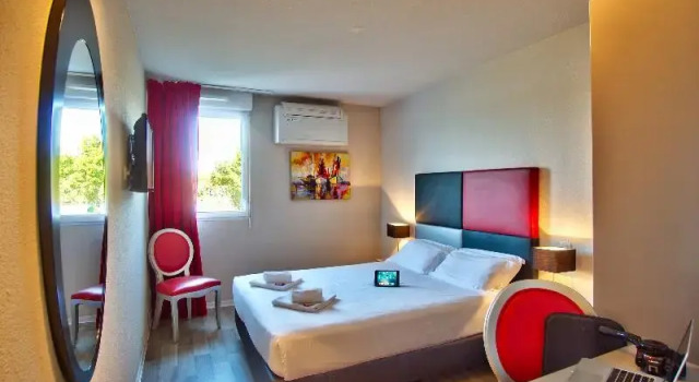Одноместный номер Standard Adonis Hotel Bayonne