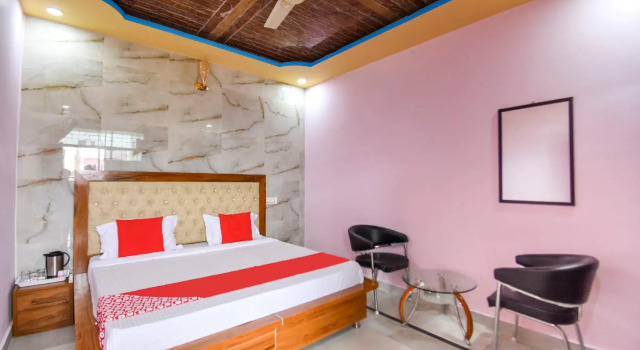 OYO 48260 Hotel Grand City