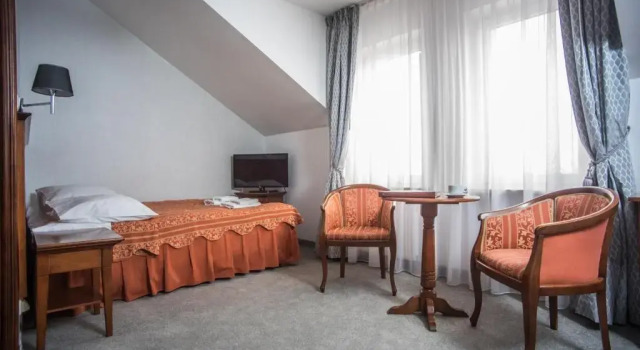 Номер Deluxe Hotel Pod Złotą Różą