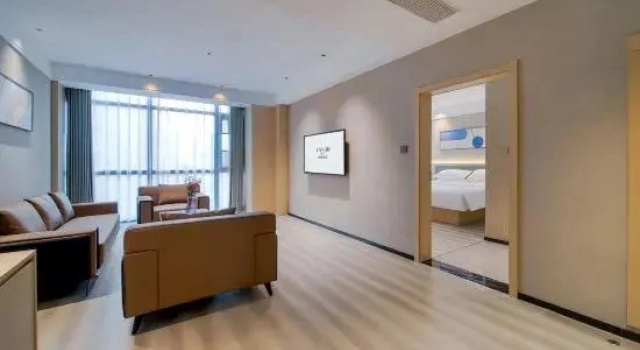 Двухместный люкс Business Yayue Hotel (Zhengzhou Xinzheng International Airport)