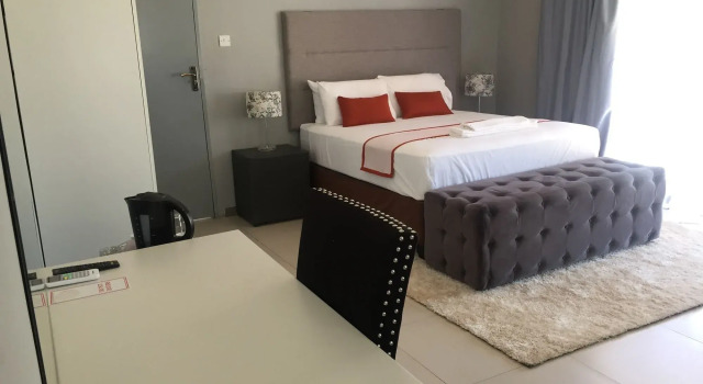 The New Mall Guest House, Rezerwuj Pensjonat Maun Ngamiland East