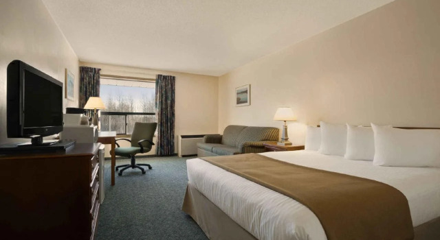 Northern Star Hotel & Convention Center, Забронировать Отель Отели Northern Alberta 3 звезды, 3*