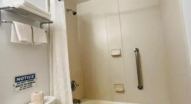Студия Sky Hotel Flushing/Laguardia Airport