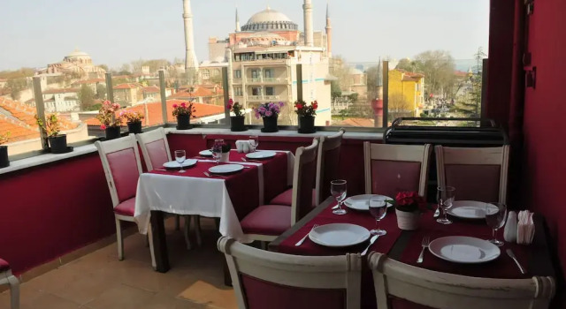 Istanbul Queen, Забронировать Отель Отели Стамбула с парковкой, рядом с Базар Араста, Парковка
