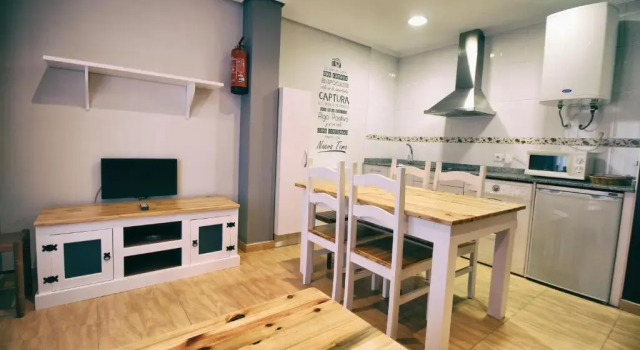 Апартаменты Apartamentos La Fuente de Enmedio