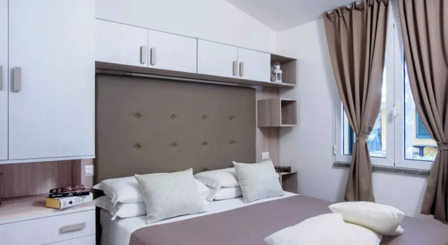 De Luxe Plus, Забронировать Отель Отели Рокетте с завтраком, Завтраки