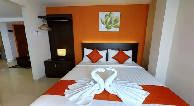 Номер Executive с балконом The Gloria Suites Grogol