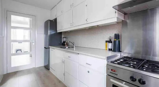 Апартаменты Spacious Nice House Near Amsterdam City Centre and Schiphol Airport
