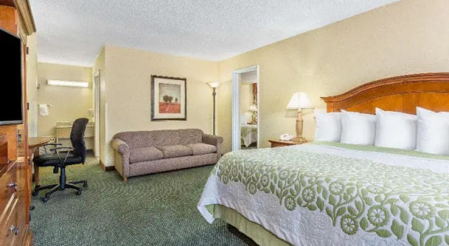 Номер Standard Days Inn by Wyndham Klamath Falls