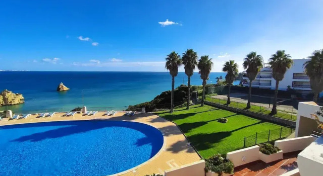 Lagos Ocean BAY With Pool by Homing, Забронировать Отель Отели Лагуш 3 звезды, 3*