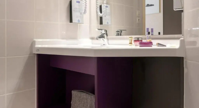 Одноместный номер Standard Kyriad Hotel Lyon Givors