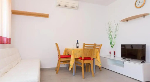 Apartments Manuela, Reserva ahora Apartamento Hoteles en Pula con aparcamiento, Aparcamiento