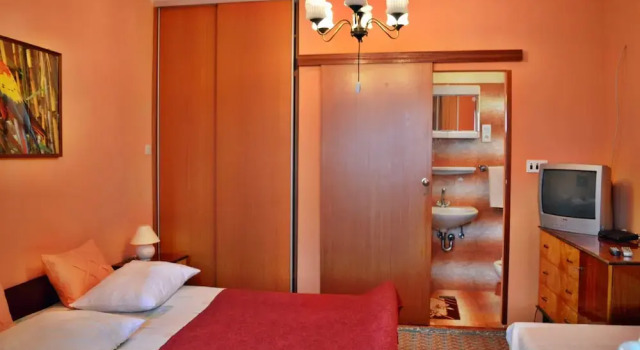 Apartments Desa 572, Забронировать Апартаменты/квартира Отели Биоград-на-Мору с парковкой, рядом с Kornati Marina, Парковка