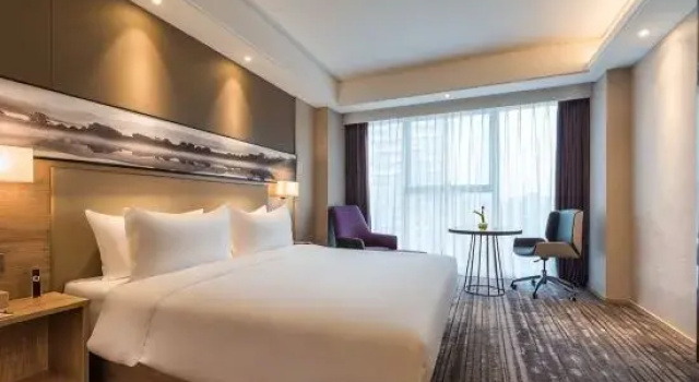 Двухместный номер Standard Mercure Yantai Golden Beach