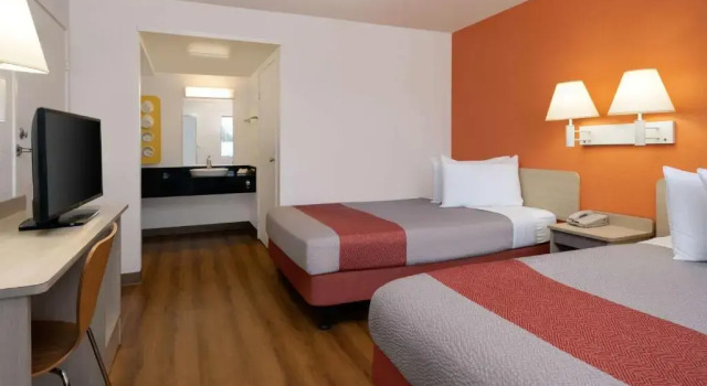 Четырёхместный номер Standard Motel 6-Santa Maria, CA - North
