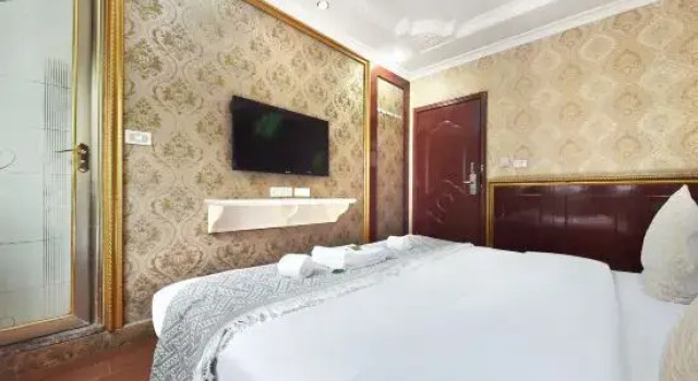 Tianzi Hotel (Zhaoxiang Platinum Times)