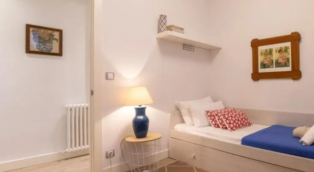 Bilbao Plaza Campuzano de Bilbao Suites, elegante y céntrico, Book Apartment Deusto 