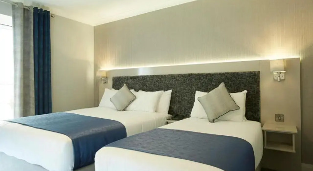 Номер Standard Tower Hotel & Leisure Centre
