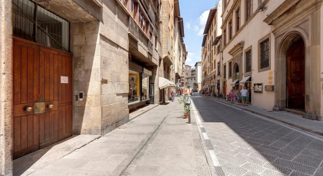 Ponte Vecchio 4 Bedrooms, Забронировать Апартаменты/квартира Апартаменты Флоренции, рядом с Площадь Кафедрального собора, Апартаменты/квартира