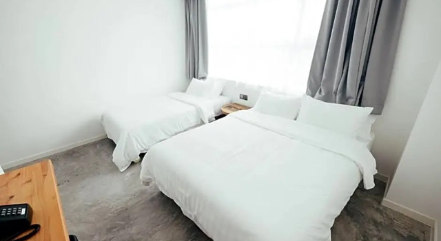 Трёхместный номер Superior The White Loft Hotel Melaka