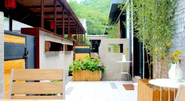 Семейный люкс Deluxe с видом на горы Dongma Mountain Family Mulan Shu B&B (Beijing Mentougou Branch)