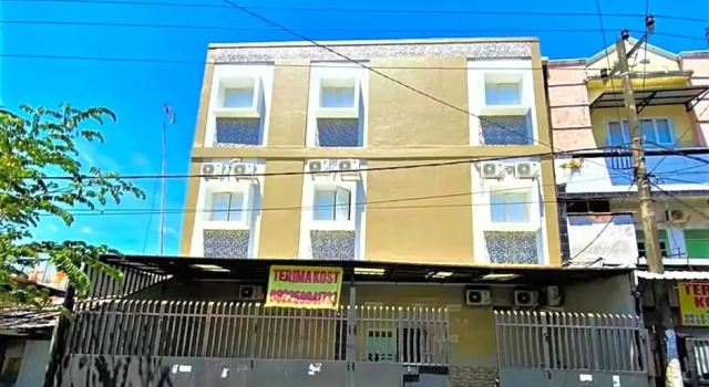 Anuang Homestay by ZUZU, Book Hotel Hotels in Sulawesi with Parking, Parking