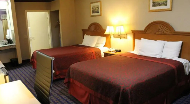 Days Inn Channelview, Book Mini-hotel Hoteller i Channelview med parkering, Parkering