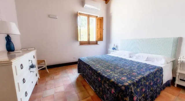 La Casa del carrubo di Borgo Carbone, Rezerwuj Hotel Hotele w Aspromonte z parkingiem, Parking