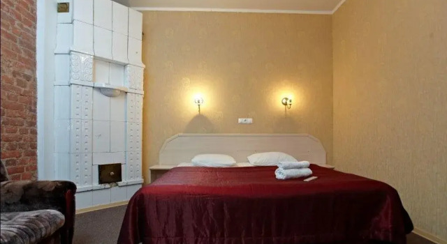 Amber House, Book Hotel Hoteller i Sankt Petersborg med parkering, nær The Convent of St. John, Parkering