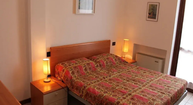 Snug Holiday Home in Lazise With Heating, Near Lake Garda, Prenota Casa vacanze Hotel a Veneto con piscina, Piscina