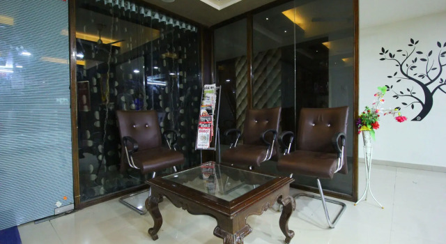 OYO 893 Hotel Seven, Rezervovat Hotel Hotely v Gujarat s parkováním, Parkování