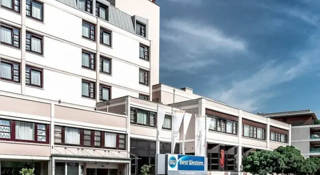 Полулюкс PLAZA INN Wels