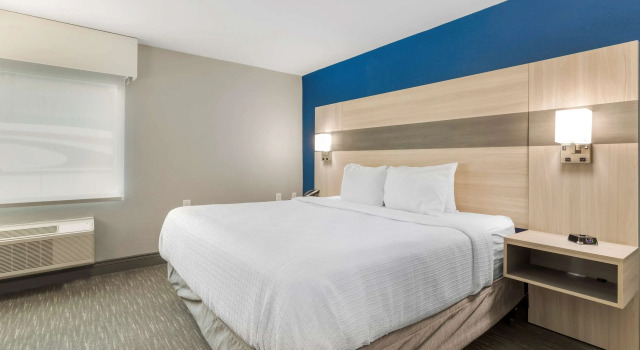 Двухместный номер Standard Best Western Plus Cleveland Inn & Suites