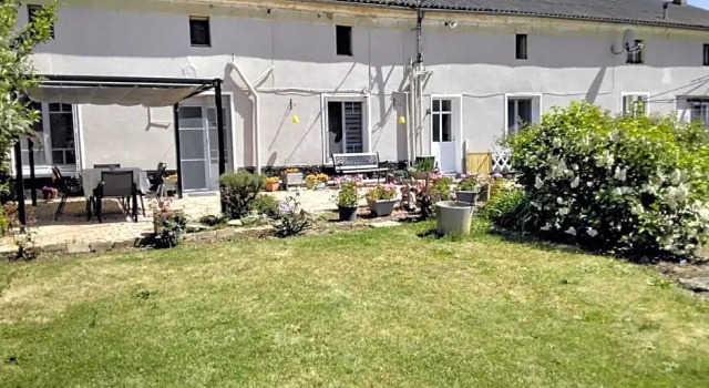 Le Vieux Logis, Rezerwuj Hotel Montreuil-Bellay 
