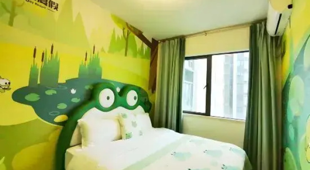 Люкс с 3 комнатами Yujian Holiday Villa (Midea Egret Lake Branch, Foshan)