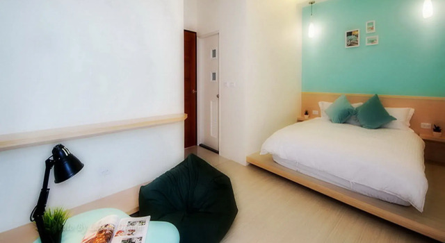 Simple Travel Stay
